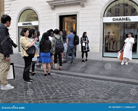 chanel stores in rome.